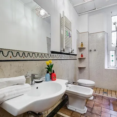 Апартаменты Spanish Garden