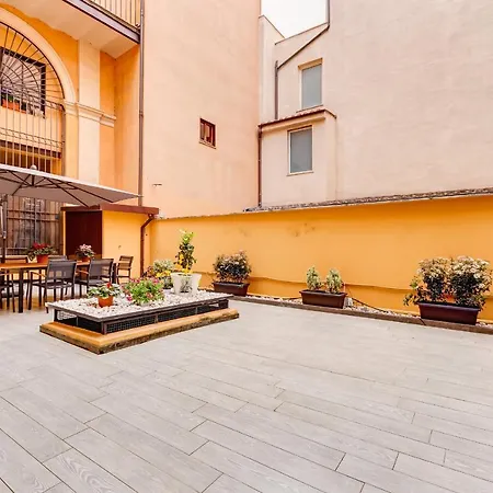 Spanish Garden * Roma